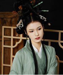 打造美妆精英人才